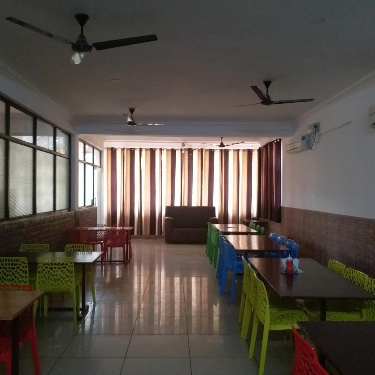 Krishna Hansraj Hotel Una (Himachal Pradesh) Exterior foto